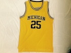 Michigan Wolverines #25 Juwan Howard Gold Basketball Jersey