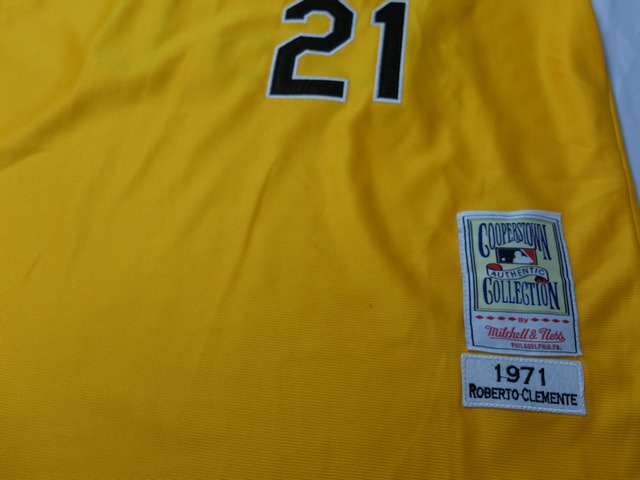 Pittsburgh-Pirates-21-Clemente-Yellow-Mitchell-Ness-Cooperstown-Collection-Authentic-Jerseys